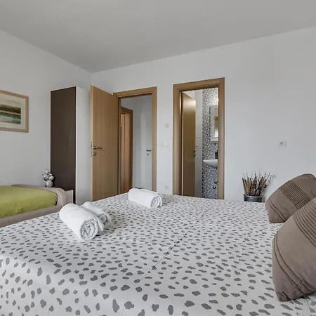 Marinero Apartman *