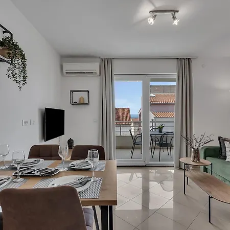 Marinero Apartamento Makarska