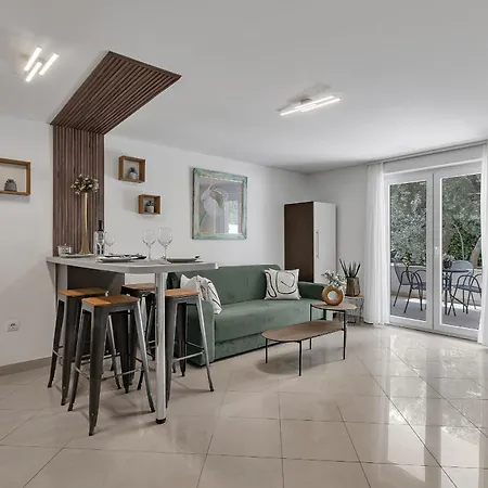 Marinero Apartman *